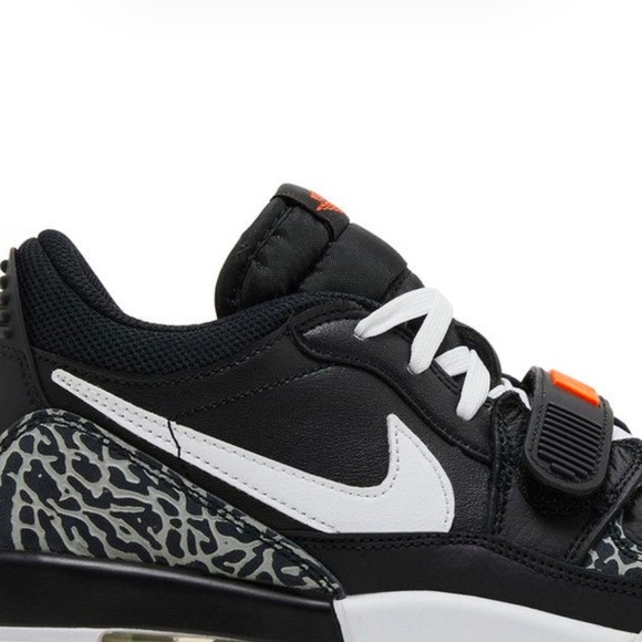 Jordan
Legacy 312 low GS
NWOT - Picture 5 of 6